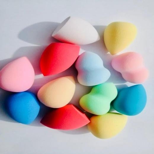 2 Pcs Makeup Sponges – Smooth Blending Puff ( Discount on Order of 3 or more )